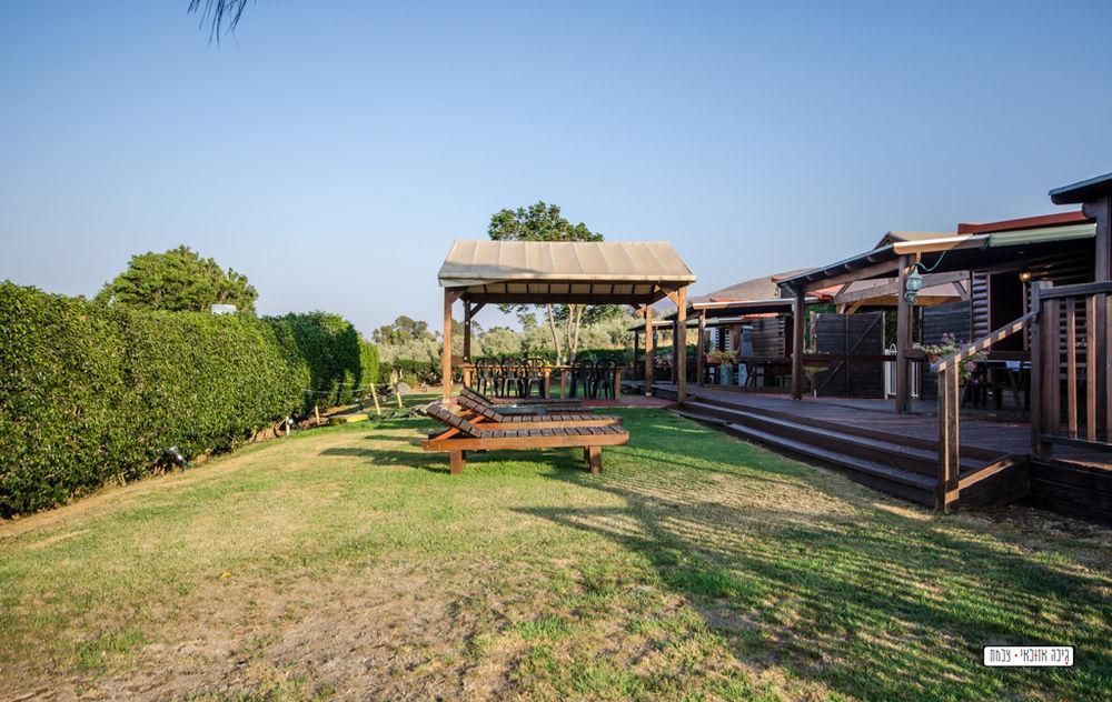 Avigail Guest House Yavneʼel Exteriör bild